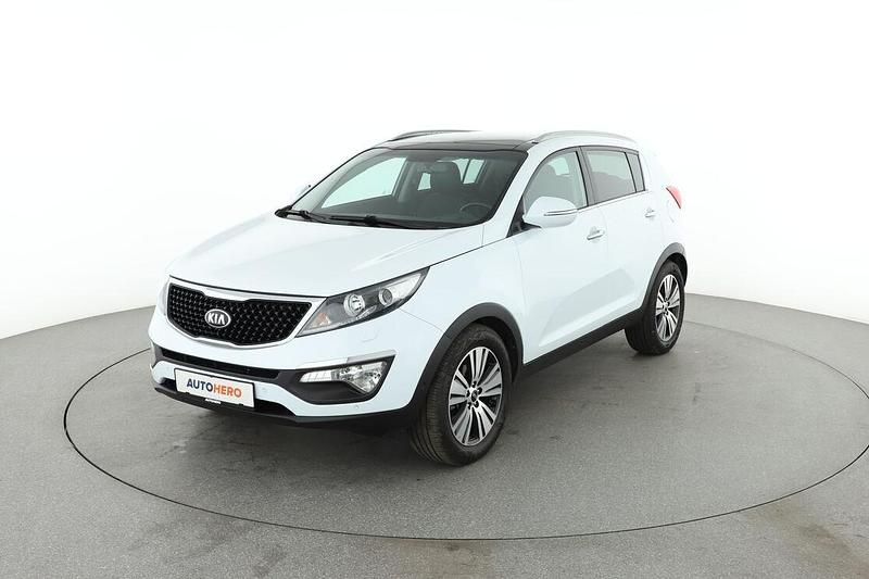 Weiß Gebraucht 2015 Kia Sportage Spirit SUV | 12.530 € (Fairer Preis) - Bild 1/3