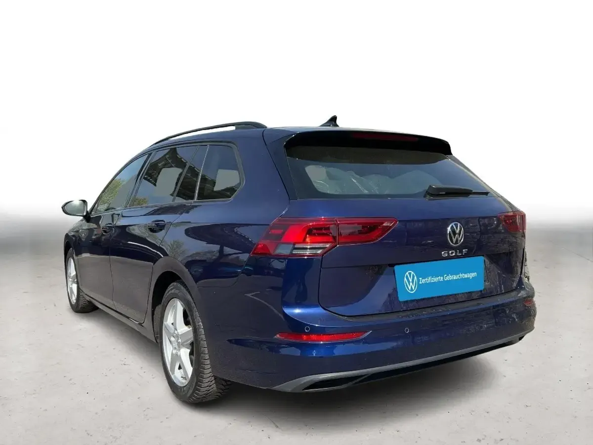 Second-hand VW Golf VII Life 150 CP (110 kW) 2021 Hatchback