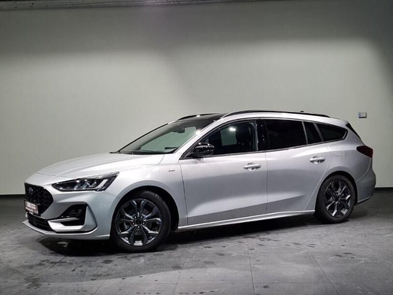 Gebraucht Ford Focus ST-Line X 155 PS (114 kW) 2025 Silber, moondust silver metallic Kombi