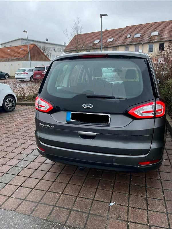 Usata Ford Galaxy 160 CV (117 kW) 2017 Grigio Monovolume