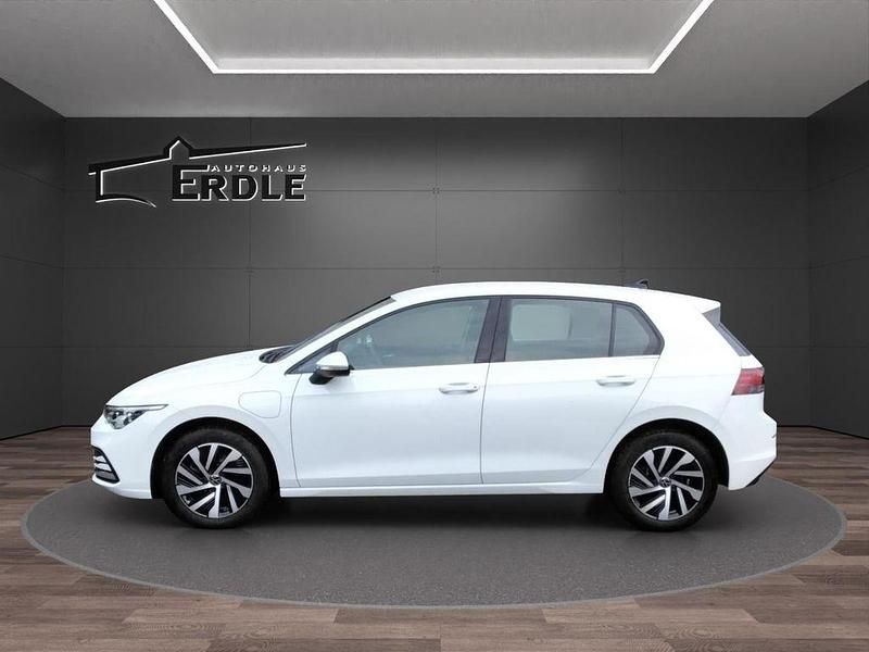 Gebraucht VW Golf VIII Style 204 PS (150 kW) 2022 Weiss Limousine