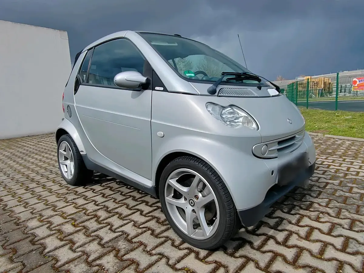 Używany Smart ForTwo Cabrio 61 KM (44 kW) 2006 Srebrny Kabriolet