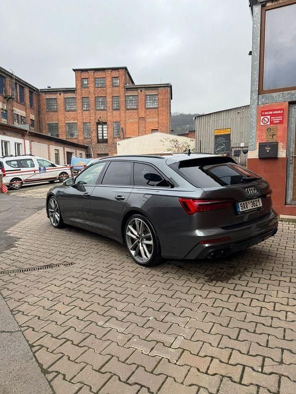 Gebraucht Audi S6 Basis 349 PS (256 kW) 2020 Grau Kombi