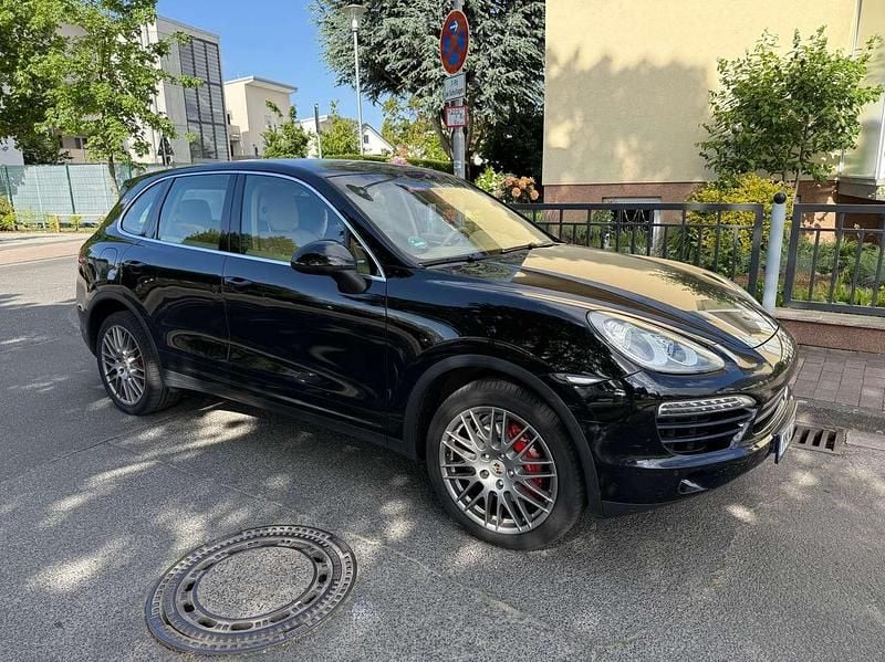 Schwarz Gebraucht 2011 Porsche Cayenne SUV | 14.800 € (Guter Preis) - Bild 1/4