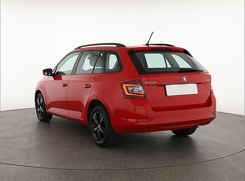 Gebraucht Skoda Fabia Style 110 PS (80 kW) 2019 Rot Kleinwagen