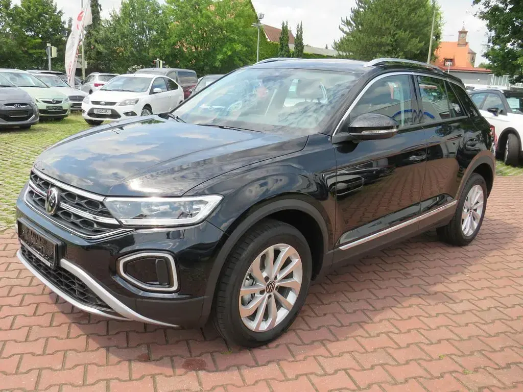 Gebraucht VW T-Roc 150 PS (110 kW) 2024 Schwarz SUV