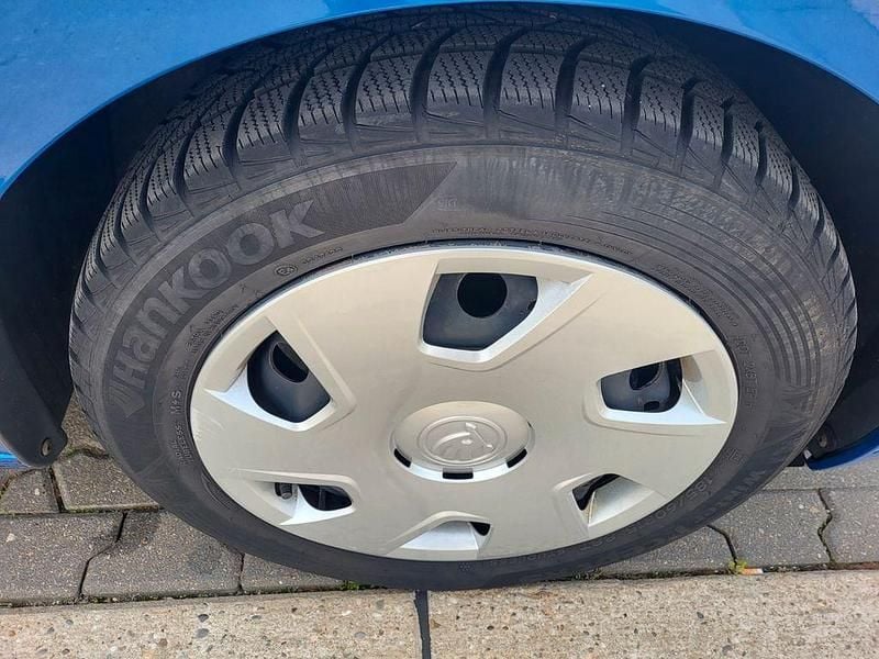 Gebraucht Skoda Rapid Ambition 86 PS (63 kW) 2013 Blau Kleinwagen