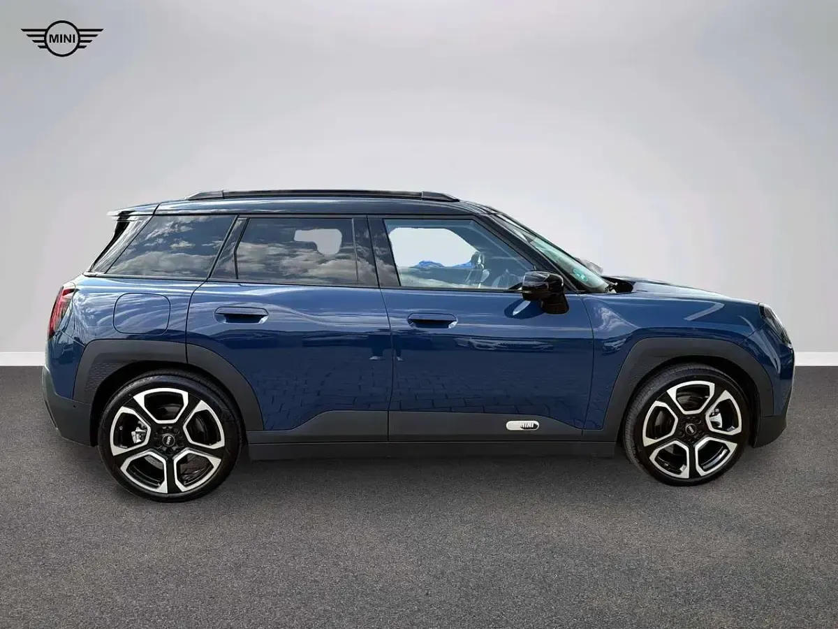 Gebraucht Mini Aceman Favoured 160 kW (218 PS) 2025 Blau SUV