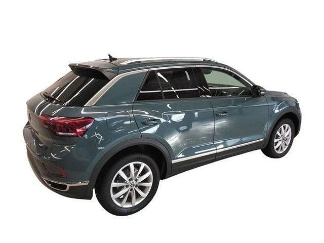 Gebraucht VW T-Roc Style 150 PS (110 kW) 2025 Petroleum blue metallic (metallic) SUV