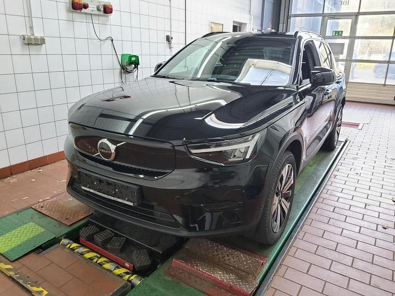 Gebraucht Volvo XC40 Plus 169 kW (231 PS) 2023 Stone SUV