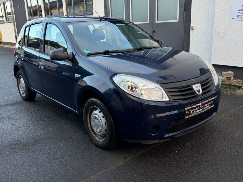 Blau Gebraucht 2010 Dacia Sandero Basis Kleinwagen | 1.980 € (Guter Preis) - Bild 1/4