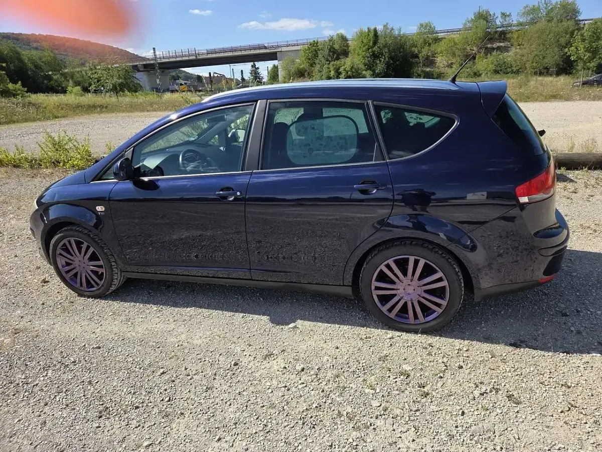Gebraucht Seat Altea XL Sport 160 PS (117 kW) 2010 Blau Van / Kleinbus