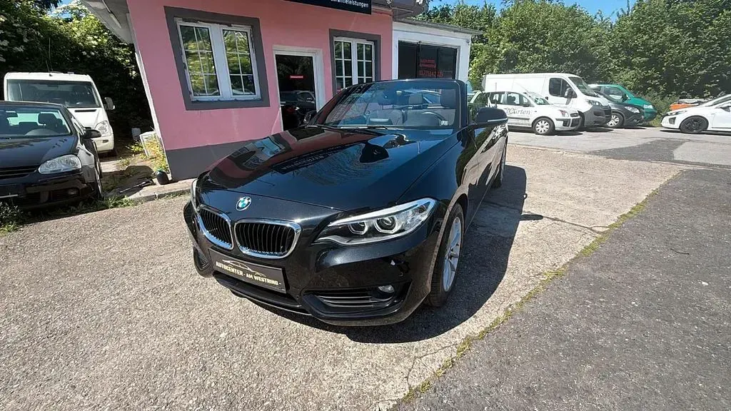 Gebraucht BMW 218 Advantage 150 PS (110 kW) 2016 Schwarz Cabrio