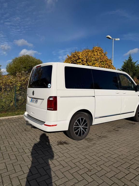 Gebraucht VW Multivan Generation Six 150 PS (110 kW) 2019 Weiß Van