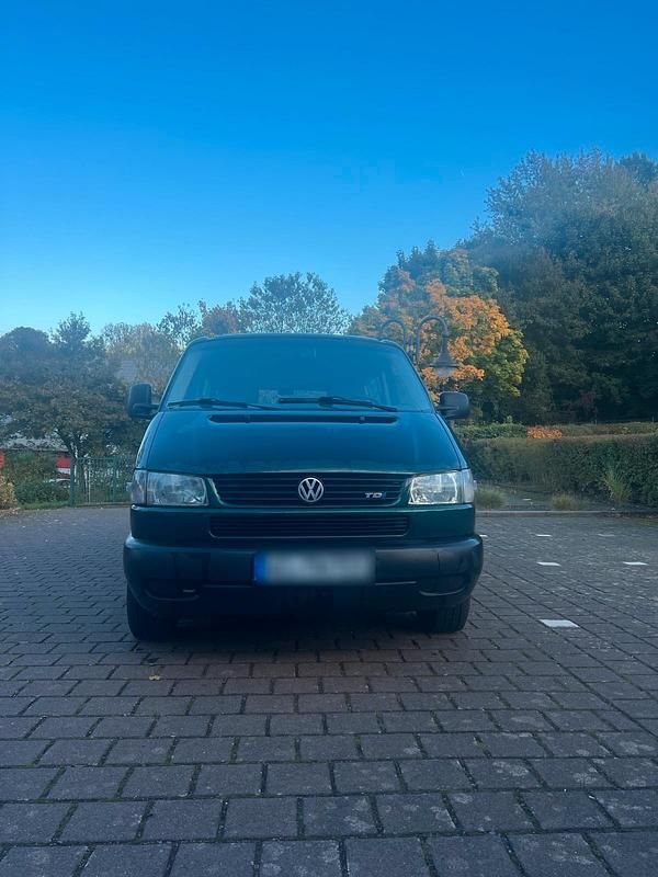 Grün Gebraucht 2002 VW T4 Van | 5.900 € (Superpreis) - Bild 1/4