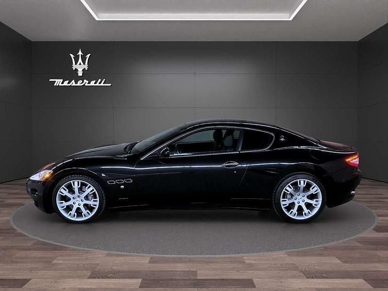 Gebraucht Maserati Granturismo 439 PS (322 kW) 2011 Nero carbonio Coupé