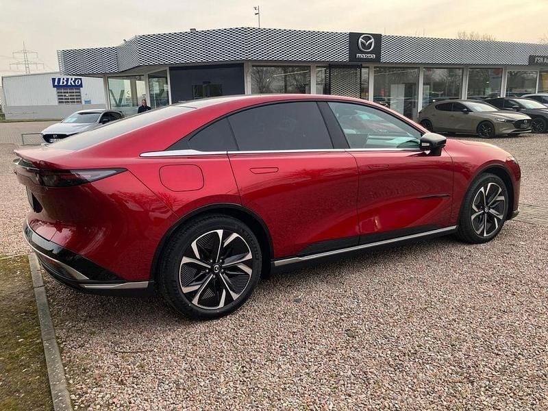 Neu Mazda 6e Takumi-Line 189 kW (258 PS) 2026 Soul red crystal m Limousine