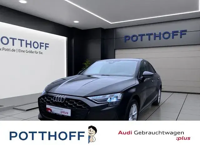 Gebraucht Audi A3 Sport 150 PS (110 kW) 2025 Limousine