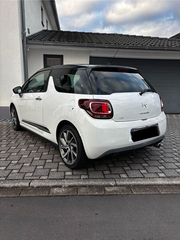 Gebraucht Citroën DS3 So Paris 110 PS (80 kW) 2015 Weiß Kleinwagen