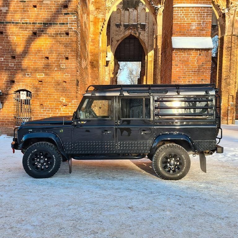 Gebraucht Land Rover Defender SE 122 PS (89 kW) 2014 Schwarz Kombi