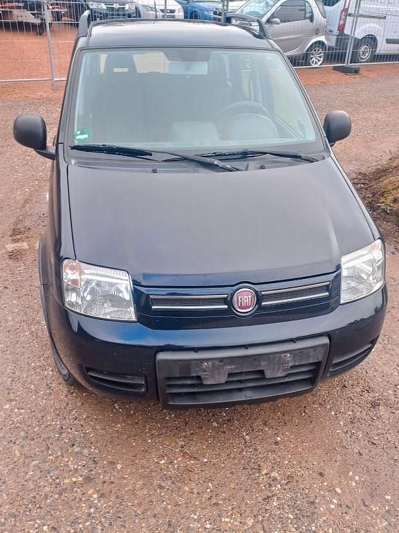 Gebraucht Fiat Panda 69 PS (50 kW) 2010 Blau Limousine