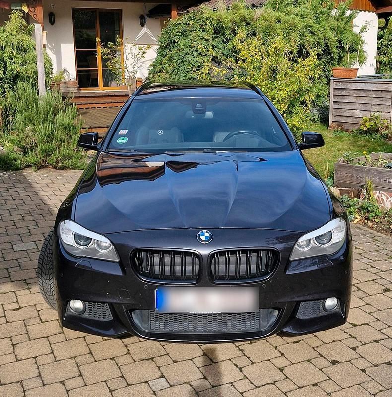 Grau Gebraucht 2013 BMW 535 M Sport Kombi | 15.500 € (Fairer Preis) - Bild 1/4
