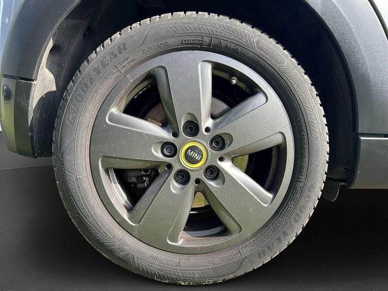 Gebraucht Mini Cooper SE Essential 135 kW (184 PS) 2022 Silber Kleinwagen