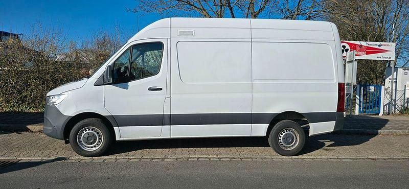 Gebraucht Mercedes Sprinter 163 PS (119 kW) 2020 Weiß Van