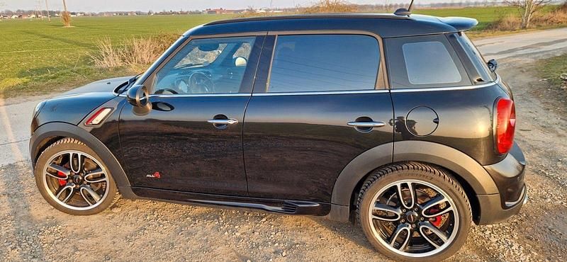 Second-hand Mini John Cooper Works 218 CP (160 kW) 2013 Negru Hatchback