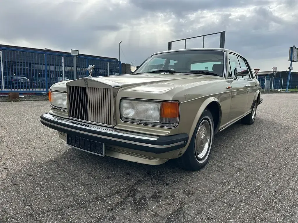 Gebraucht Rolls Royce Silver Spirit 245 PS (180 kW) 1982 Gelb Limousine