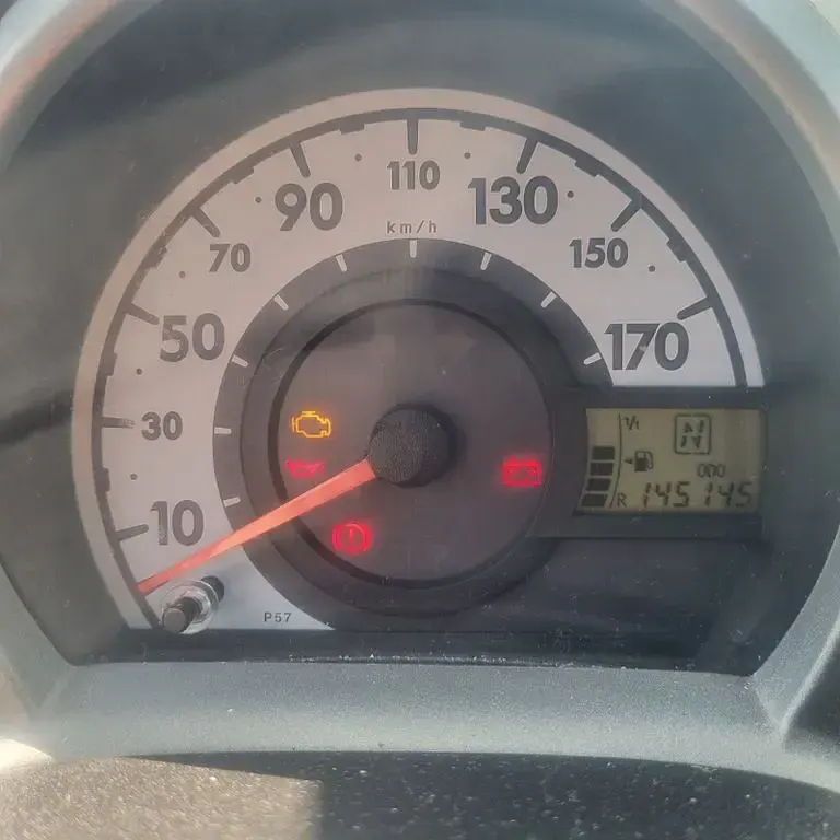 Gebraucht Peugeot 107 68 PS (50 kW) 2009 Gelb Kleinwagen