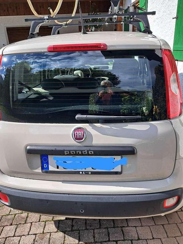 Grau Gebraucht 2016 Fiat Panda Easy Kleinwagen | 5.900 € (Guter Preis) - Bild 1/4