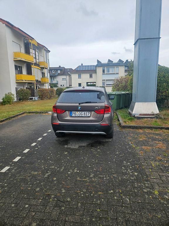 Braun Gebraucht 2011 BMW X1 SUV | 6.300 € (Superpreis) - Bild 1/4