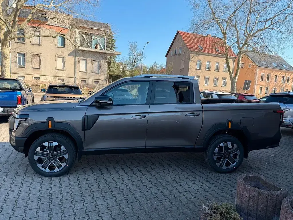 Nowe KGM Musso 203 KM (149 kW) 2026 Szary Pickup
