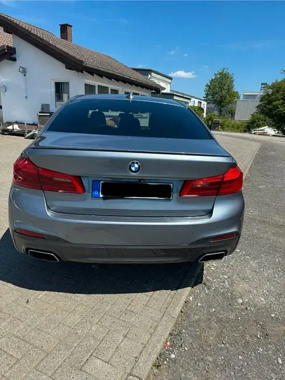 Gebraucht BMW 540 M Performance 340 PS (250 kW) 2018 Grau Limousine