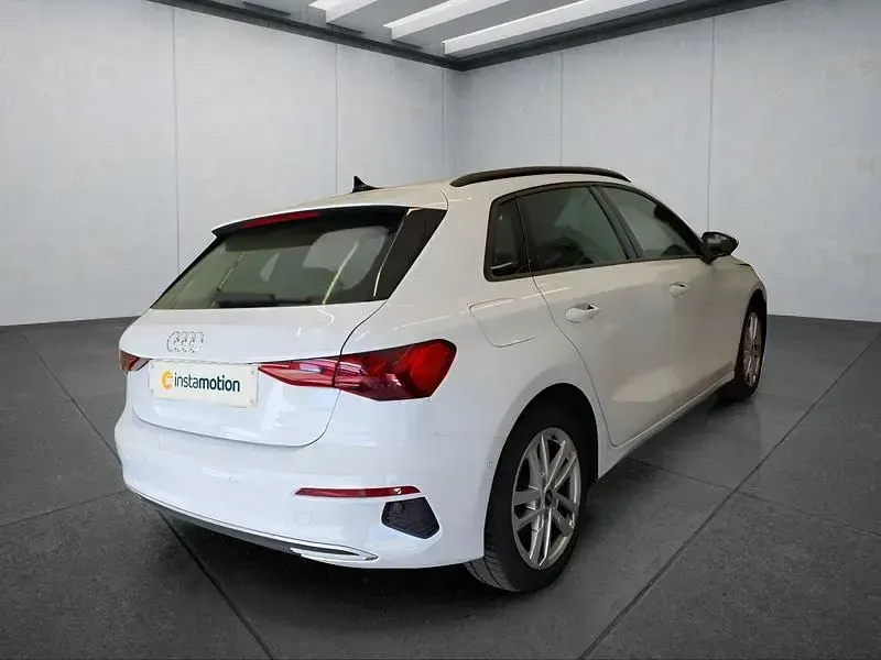 Gebraucht Audi A3 Sportback 110 PS (80 kW) 2024 Weiß Kleinwagen