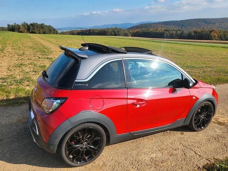 Rot Gebraucht 2015 Opel Adam S Kleinwagen | 7.500 € (Guter Preis) - Bild 1/4