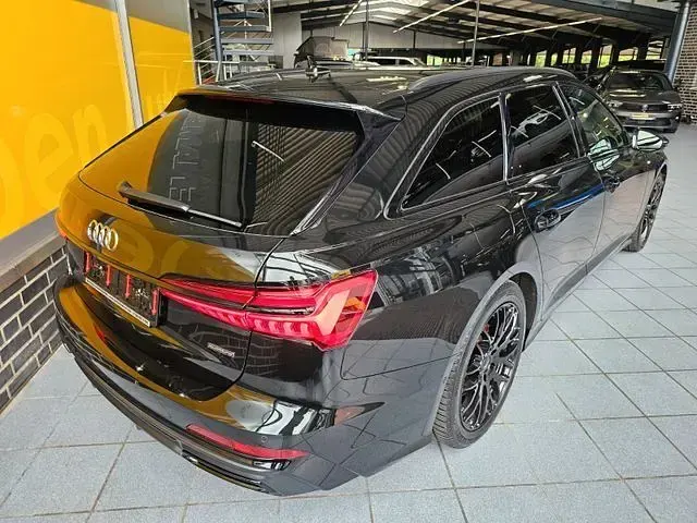 Gebraucht Audi A6 S-Line 265 PS (194 kW) 2021 Mythosschwarz Kombi