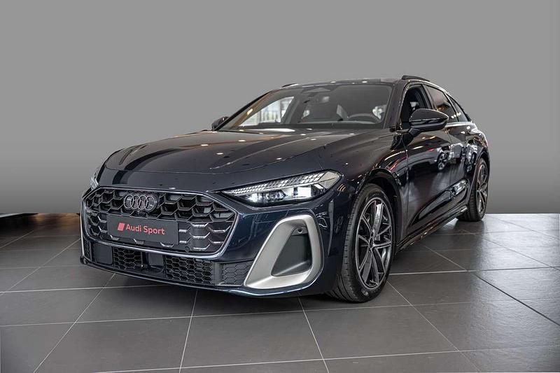 Gebraucht Audi A5 Edition .1 299 PS (219 kW) 2026 Blau Kombi