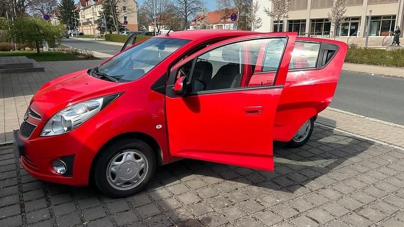 Second-hand Chevrolet Spark LS 68 CP (50 kW) 2013 Roșu Hatchback