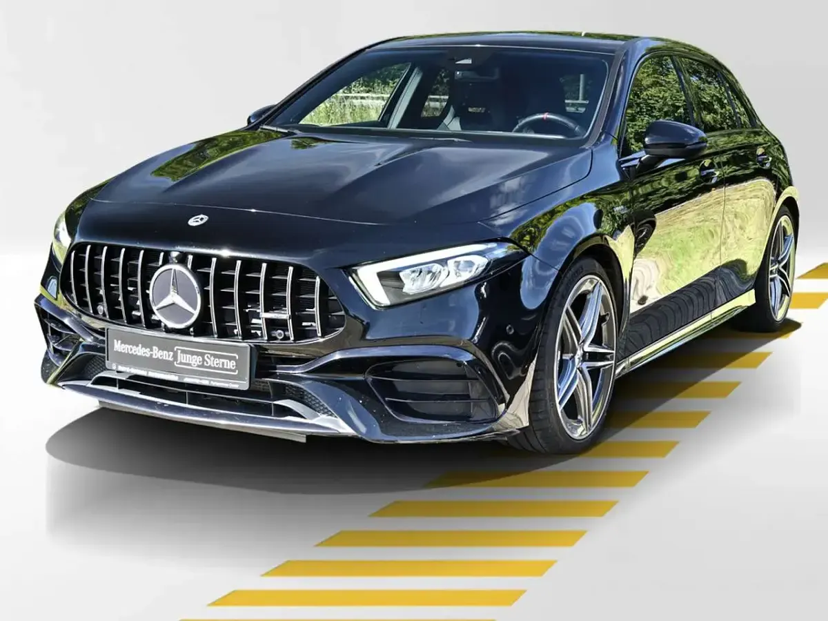 Gebraucht Mercedes A45 AMG AMG 387 PS (284 kW) 2022 Unilack nachtschwarz Kleinwagen