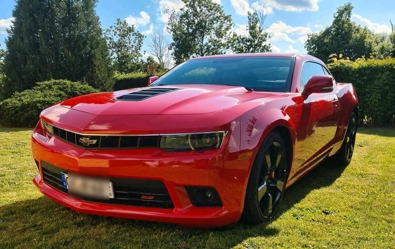Rot Gebraucht 2015 Chevrolet Camaro Coupé | 23.500 € (Superpreis) - Bild 1/4