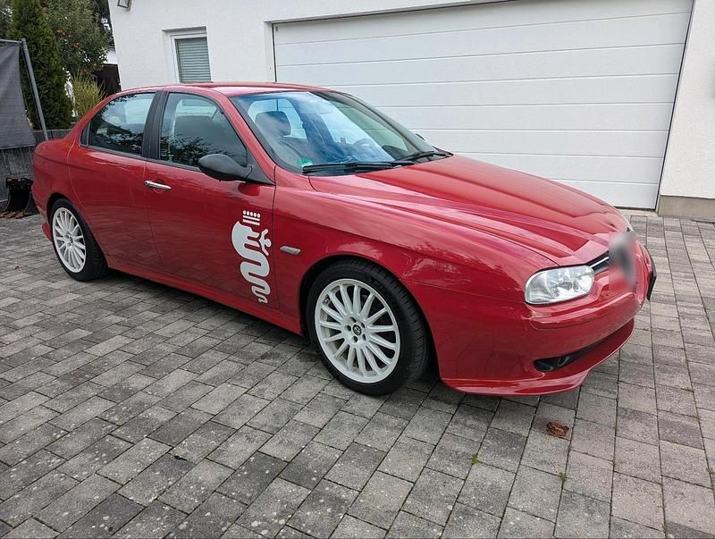 Gebraucht Alfa Romeo 156 192 PS (141 kW) 1997 Rot Limousine