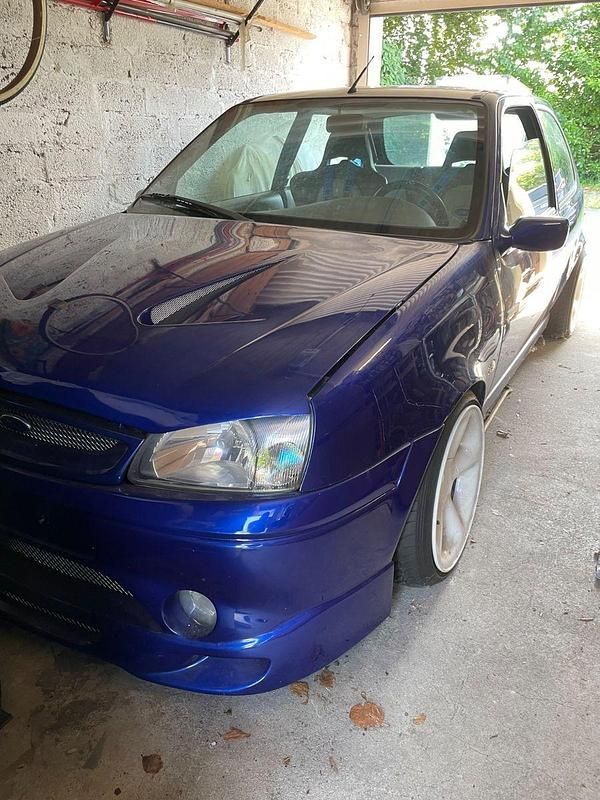 Blau Gebraucht 2000 Ford Fiesta Sport Kleinwagen | 6.555 € - Bild 1/4
