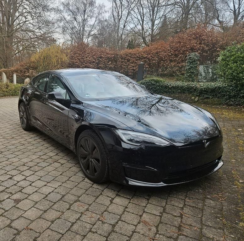 Gebraucht Tesla Model S 492 kW (670 PS) 2023 Schwarz Kleinwagen