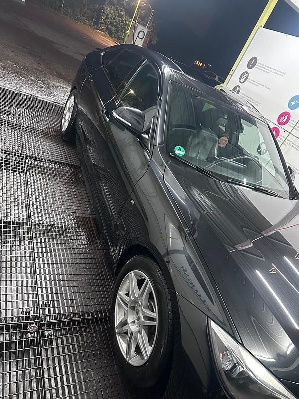 Gebraucht BMW 335 306 PS (225 kW) 2015 Schwarz Limousine