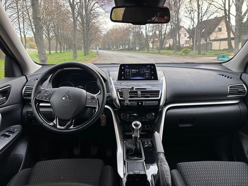 Gebraucht Mitsubishi Eclipse Cross 163 PS (119 kW) 2019 Rot SUV