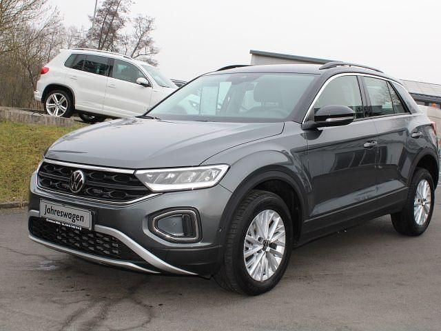 Gebraucht VW T-Roc Life 150 PS (110 kW) 2024 Indiumgrau metallic SUV