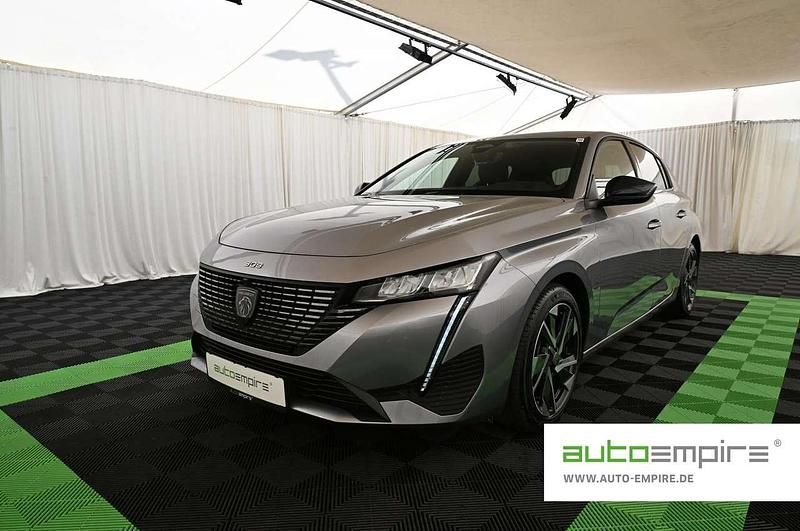 Grau Gebraucht 2023 Peugeot 308 Allure Limousine | 21.990 € (Guter Preis) - Bild 1/3