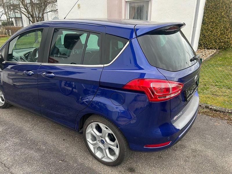 Gebraucht Ford B-MAX Titanium 125 PS (91 kW) 2014 Blau Van / Kleinbus